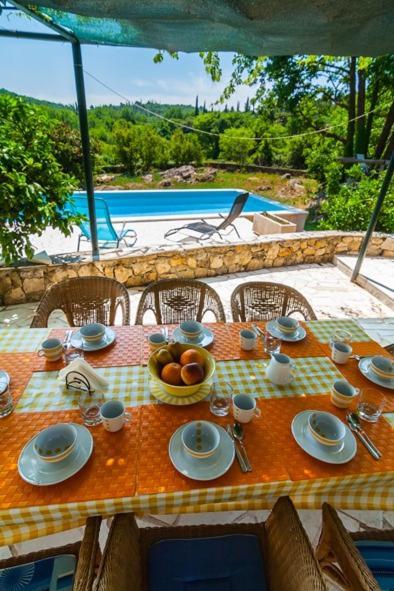 Rural Villa Forest With Private Pool Near Dubrovnik Gruda Kültér fotó